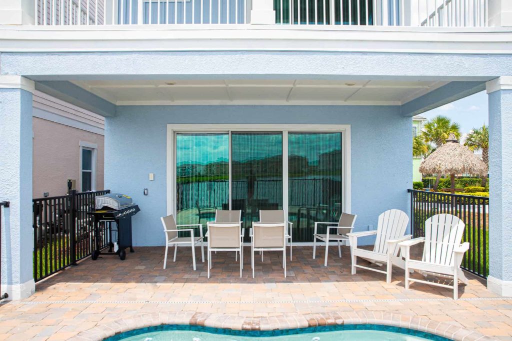 3 Bedroom Water’s Edge Cottage with Pool private back patio with pool