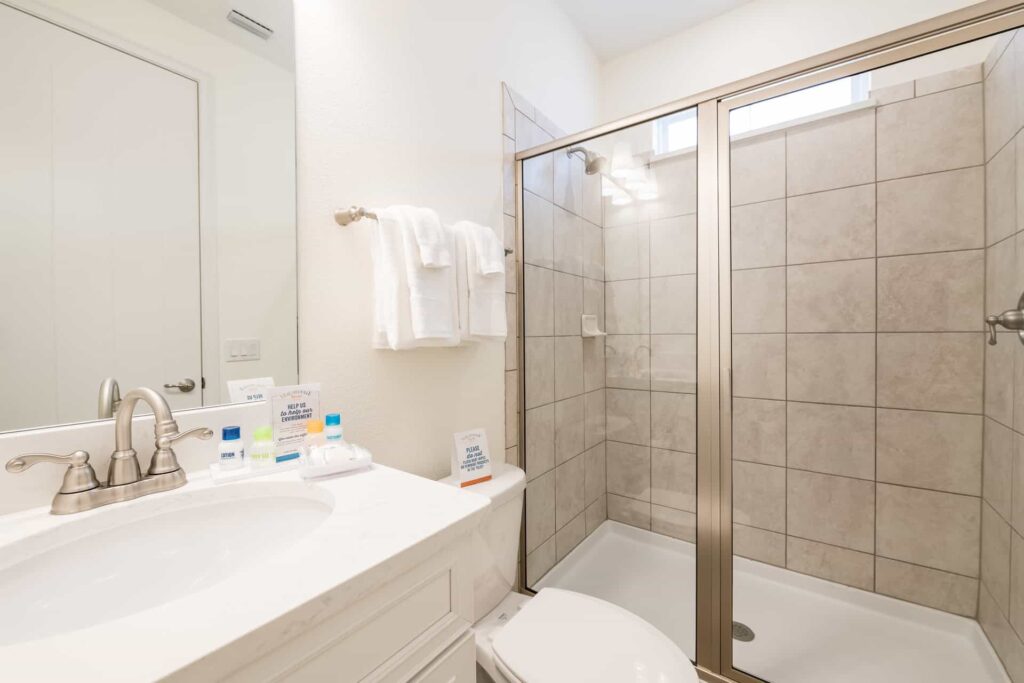 Bathroom 3 with walk-in shower: 8 Bedroom Superior Cottage