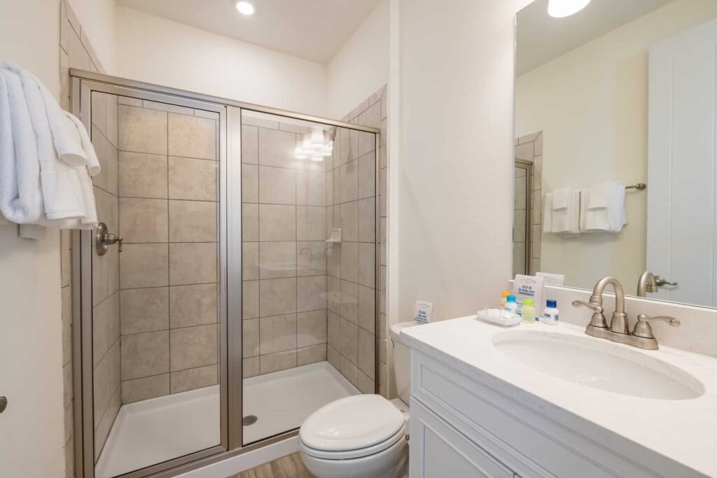Bathroom 9 with walk-in shower: 8 Bedroom Superior Cottage