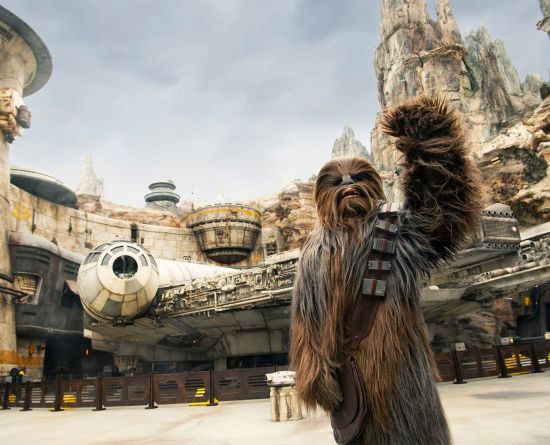walt-disney-world-resort-img Star Wars: Galaxy’s Edge at Disney’s Hollywood Studios.